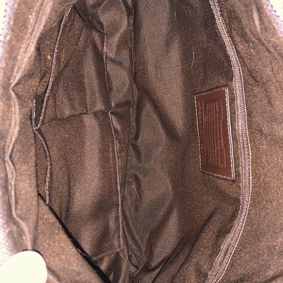 Coach Shoulder Purse Plum color - Picture 5 of 5